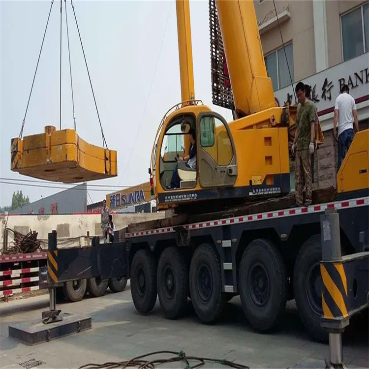 化州当地吊车出租|机器吊装|75吨|工厂搬迁服务